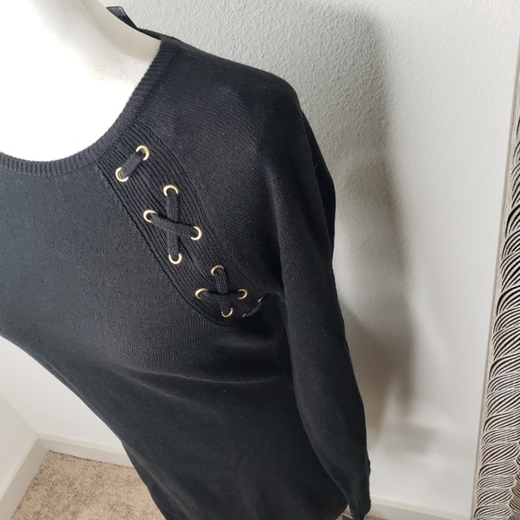 Juniors' Laced Grommet-Trim Sweater Dress - Picture 6 of 11